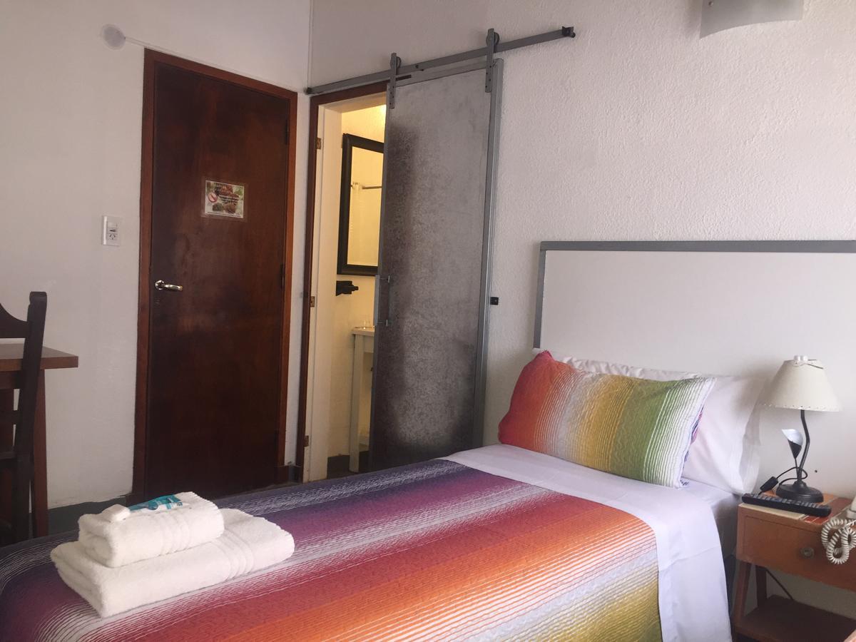 Hotel Berlin ピナマール エクステリア 写真